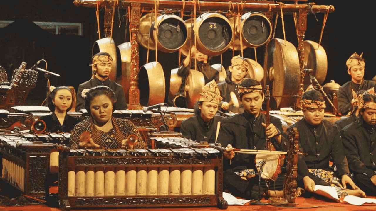 Komunitas Musik Etnik Nada yang Menyatukan Generasi