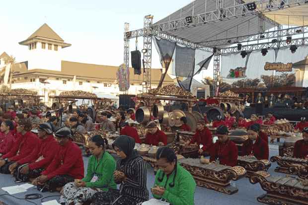 Perayaan 30 Tahun Festival dan 25 Tahun Komunitas Gayam 16