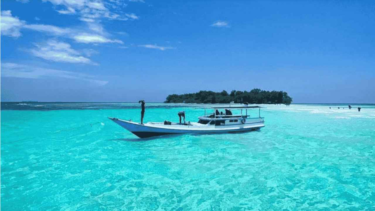 Kepulauan Karimunjawa, Surga Tropis di Ujung Utara Jawa
