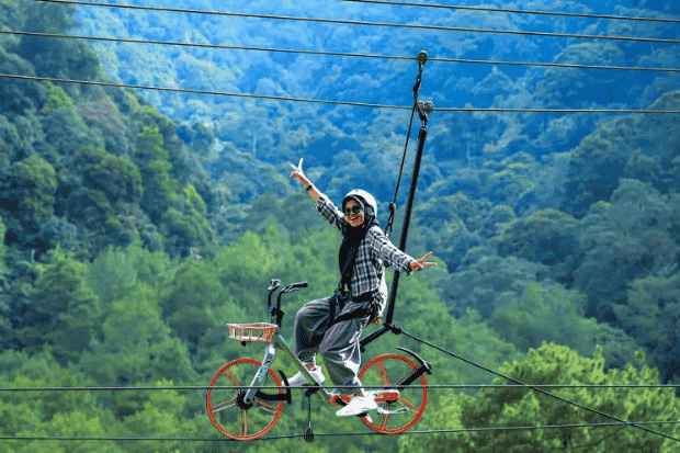 Serunya Wahana dan Spot Foto Instagramable