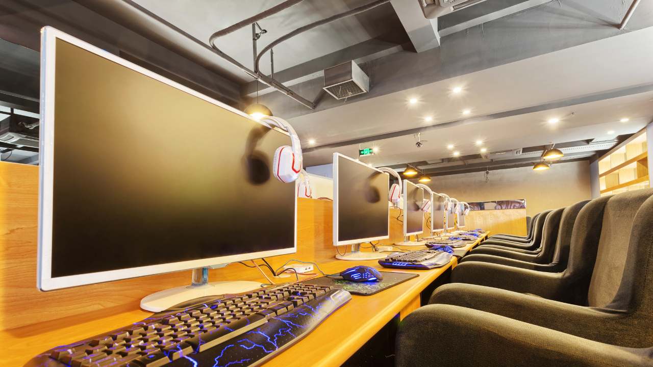 Startup Game dari Anak Warnet (1)