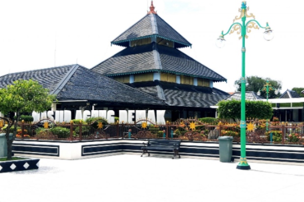 Arsitektur Masjid Agung Demak
