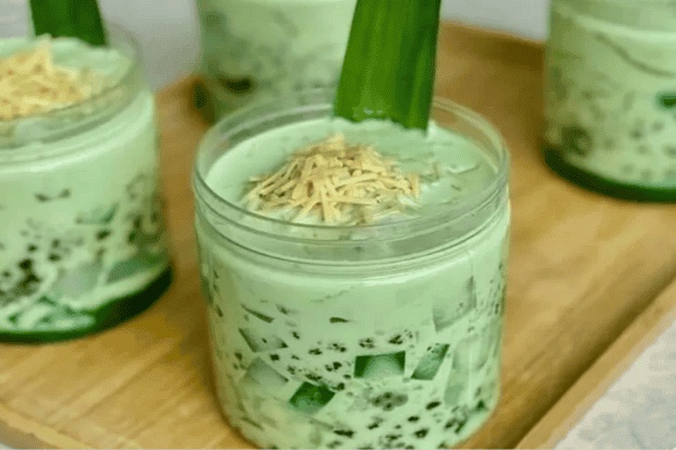 Kenapa Harus Coba Buko Pandan?