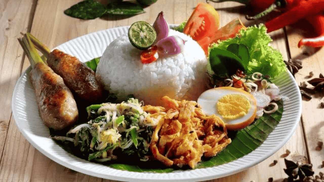 Nasi Campur Bali, Kuliner Legendaris dengan Sentuhan Khas Nusantara