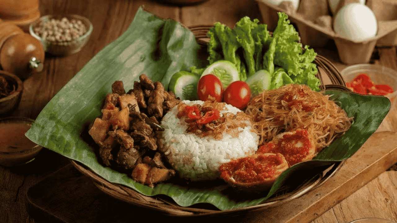 Nasi Uduk Kekinian, Bisnis Kuliner Tradisional dengan Sentuhan Modern