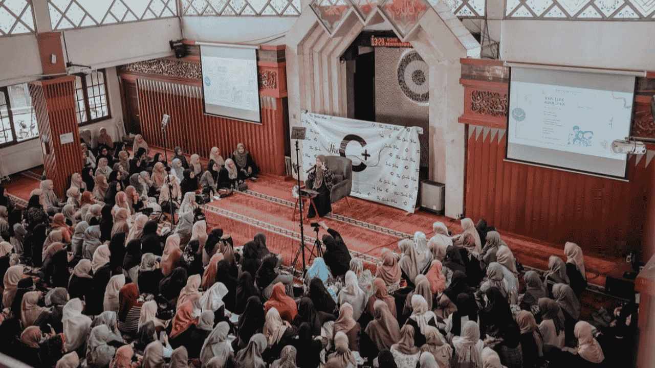 Ruang Belajar Tanpa Batas di Komunitas Kajian Islam