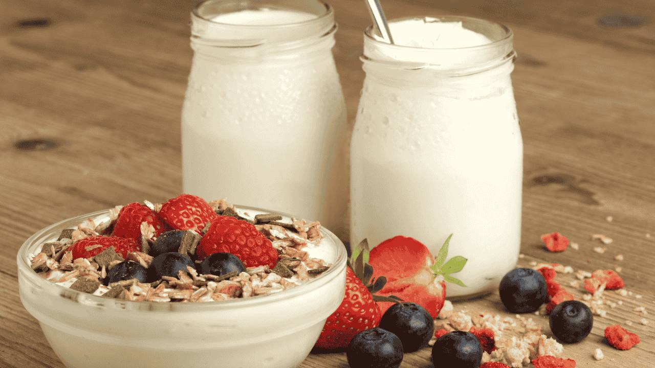 3 Olahan Yogurt Simpel yang Gampang Dibuat di Rumah