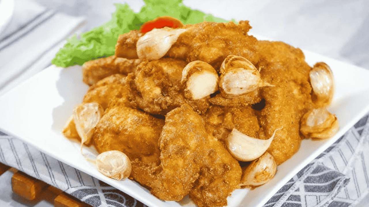 Ayam Goreng Bawang Putih, Lauk Sederhana yang Bikin Nambah Nasi