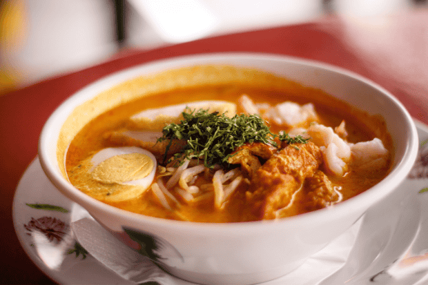 Mengapa Laksa Selalu Masuk Daftar Kuliner Favorit