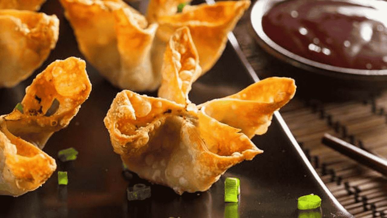 Pangsit Ayam Gurih yang Renyah dan Bikin Nagih di Setiap Gigitan